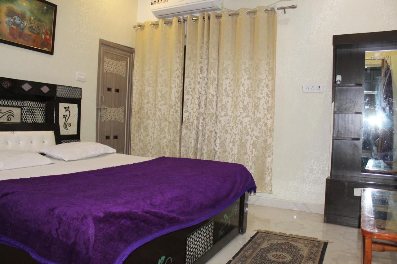 Sunset Backpackers Hostel Orchha Εξωτερικό φωτογραφία