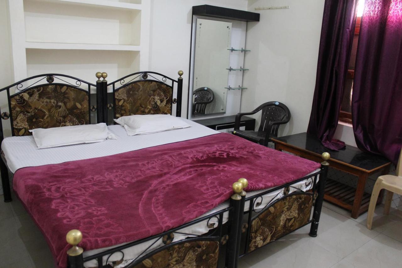 Sunset Backpackers Hostel Orchha Εξωτερικό φωτογραφία